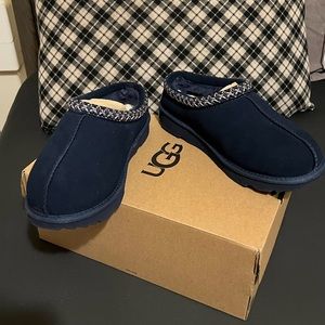 UGG Tasman Slipper (brand new)